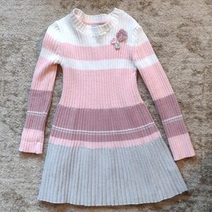 Cupcakes And Cashmere Sweater Dress Size 5/6 Kids Small